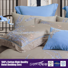 2017 Amazon Hot Sale High quality high density satin coton five start Hotel linen Embroidery Flower Pattern Bedding Set